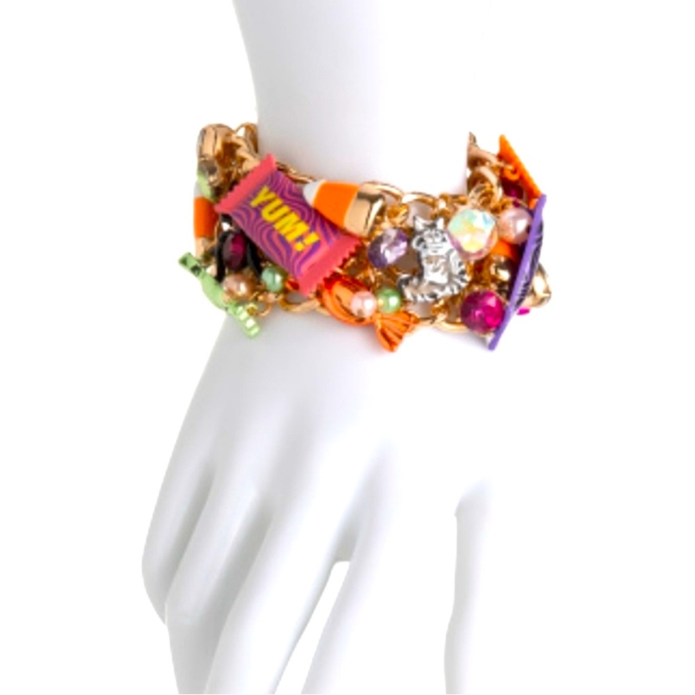 NWT ⚜️🍭⚜️ BETSEY JOHNSON GHOUL FRIENDS CANDY TOGGLE BRACELET MULTI - Picture 2 of 8
